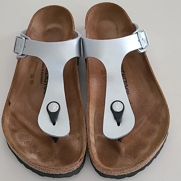 Birkenstock Gizeh Silver Thong Sandals Size 39/8 - Picture 2 of 10